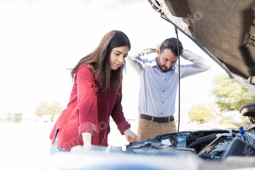 Preview: Couple Having Problem With Car