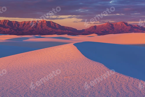 Preview: White desert