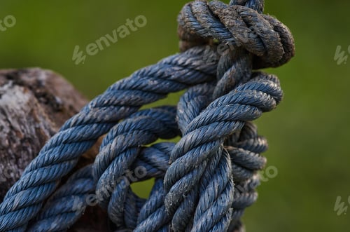 Preview: The complexity knot of dirty rope
