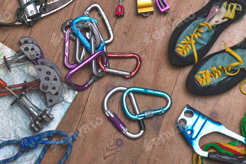 Preview: Rock climbing material
