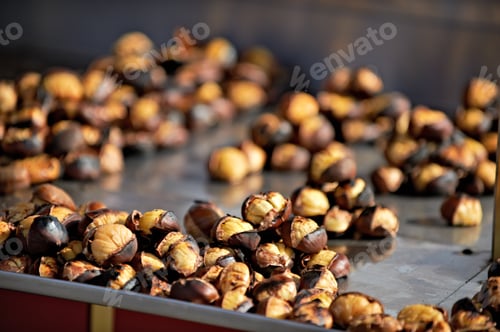 Preview: Fried chestnuts in a turkish street food cafe