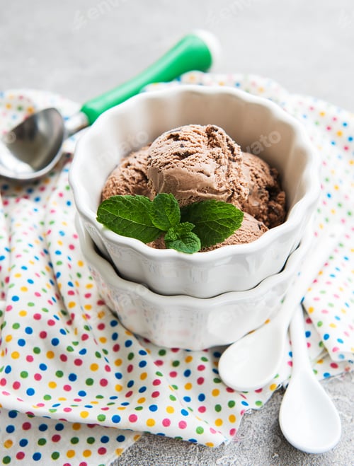 Preview: Chocolate ice cream
