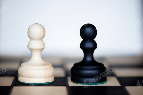 Preview: Chess pieces-two equally powerful adversaries facing each other