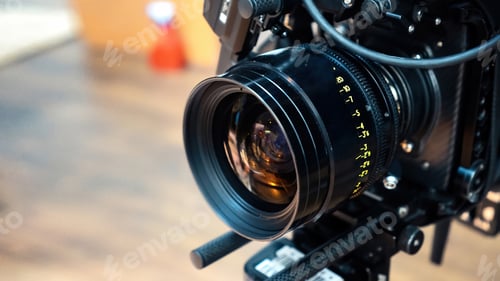 Preview: Camera lens on a movie set