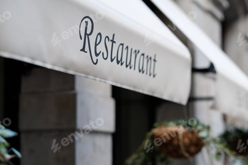 Preview: Restaurant sign in Barcelona