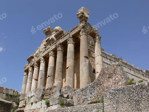 Preview: Baalbeck roman ruins in Lebanon