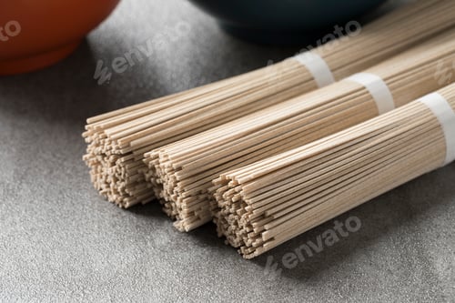 Vista previa: Tallarines soba crudos japoneses