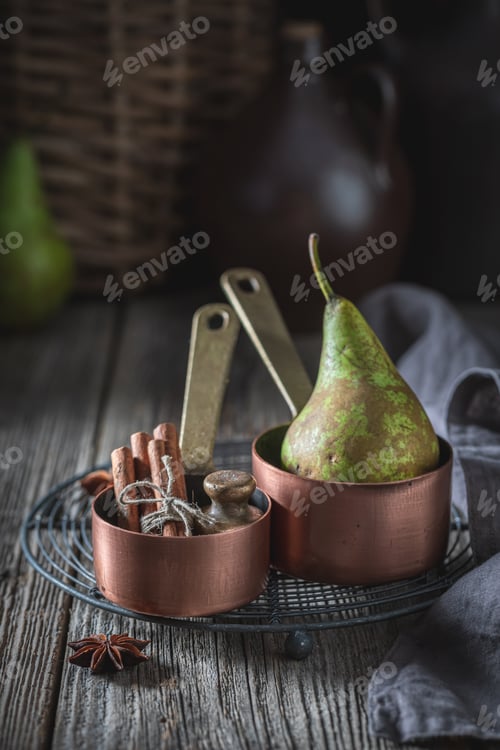 Preview: Preparation for mulled wine with pears and anise star