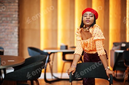 Preview: African women