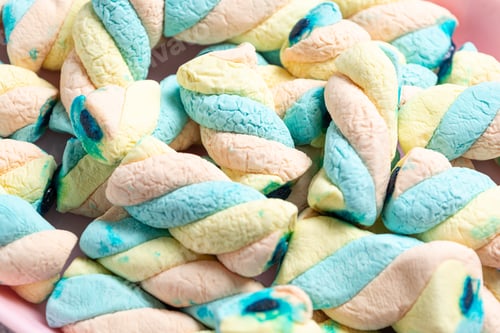 Preview: delicious marshmallows in colorful container