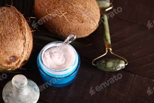 Preview: natural organic coconut cream on wooden table