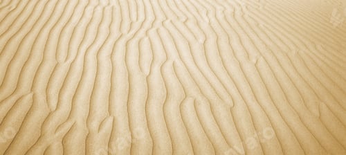 Preview: Sand in the desert