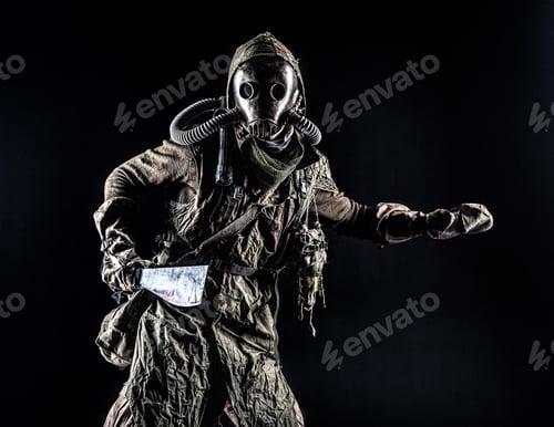 Preview: Survived in ecological cataclysm human in gas mask