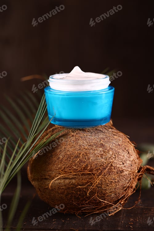 Preview: natural organic coconut cream on wooden table