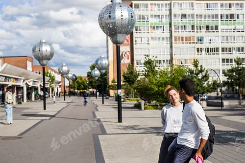 Preview: Young couple spending time outdoors