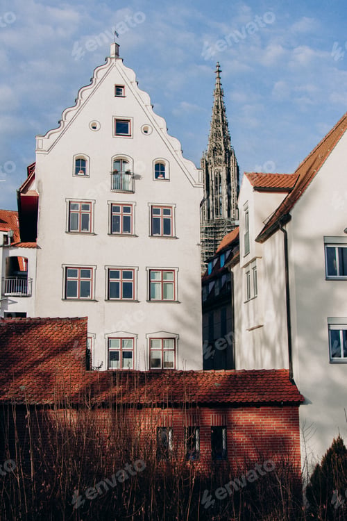Preview: old wooden beam houses with white and orange plaster. Fishermen's Quarter. Ulmer Stadtmauer.