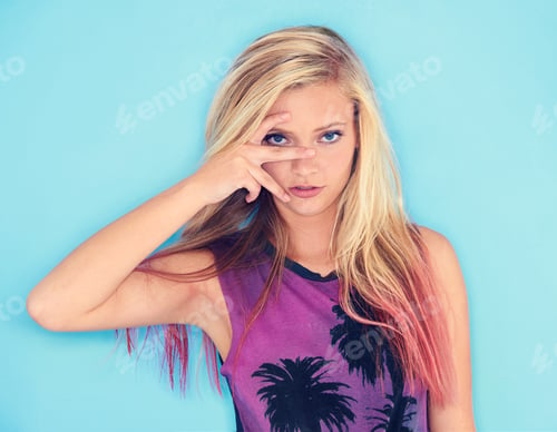Preview: Shes got a unique style
