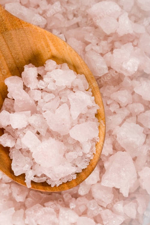 Preview: sea salt on a wooden spoon