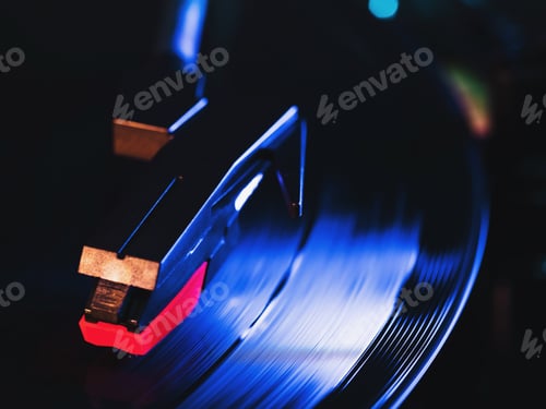 Preview: Cinemagraph, retro record vinyl player. Record on turntable. Top view close up. Loop-able Vintage