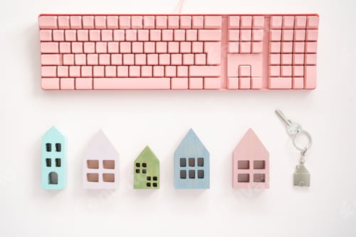 Preview: Mini colorful houses and pink keyboard