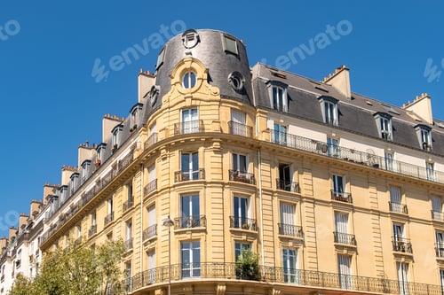 Preview: Paris, beautiful building