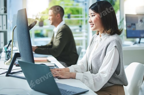 Preview: Business woman, computer and office for marketing research, multimedia planning or copywriting. Pro