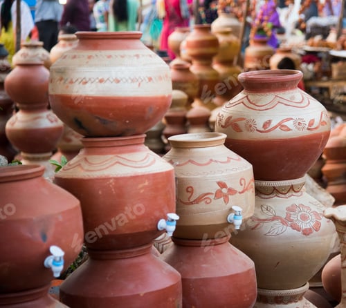 Preview: Earthen pots for selling roadside at rural India.