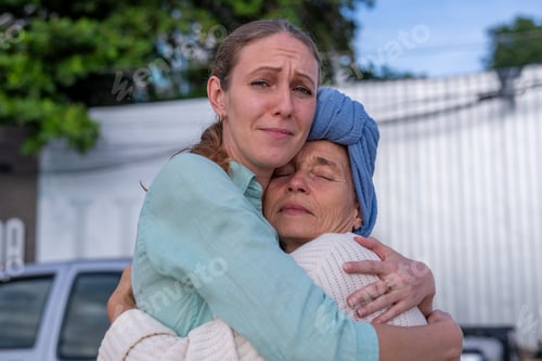 Preview: Moment friend support, resilience, and compassion, often associated with of battling cancer