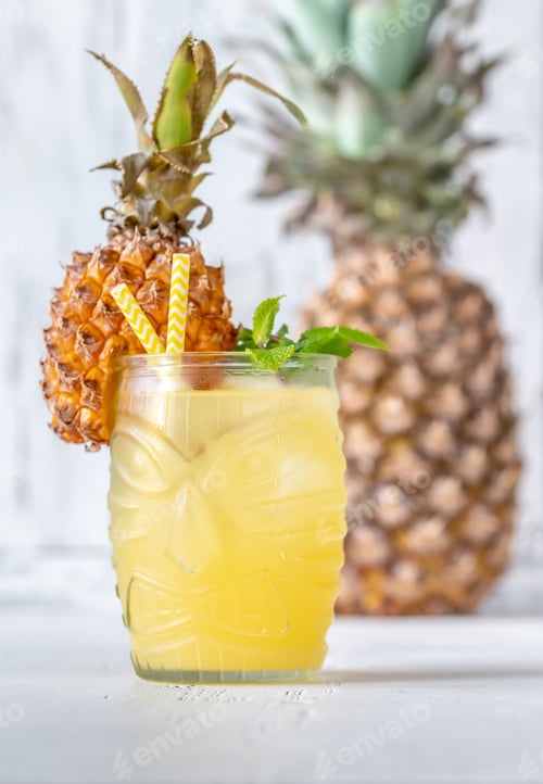 Preview: Pineapple cocktail