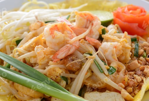 Preview: pad thai. Thai style noodles