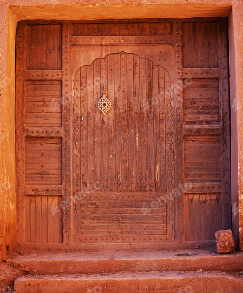 Preview: Door in moroccan village