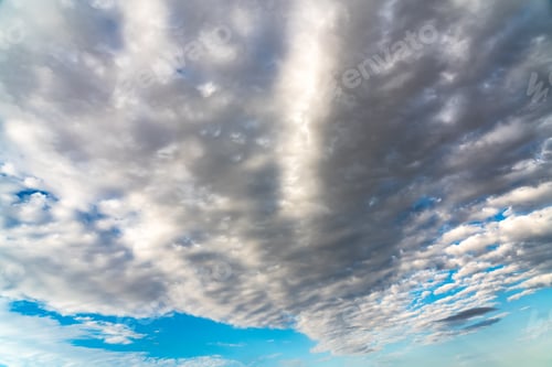 Preview: Beautiful oddly shaped clouds