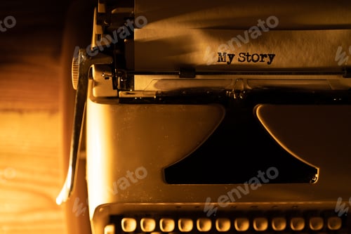 Preview: Old Typewriter