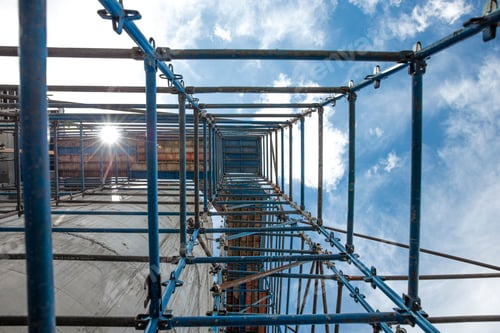 Preview: Scaffold on construction site, view from below
