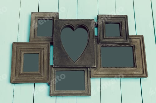 Preview: Decorative multi-frame display designed for showcasing memories and artwork