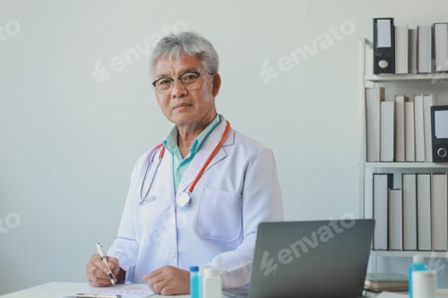 Preview: A dignified middle-aged male doctor was sitting in his private office at the hospital, Doctors are s