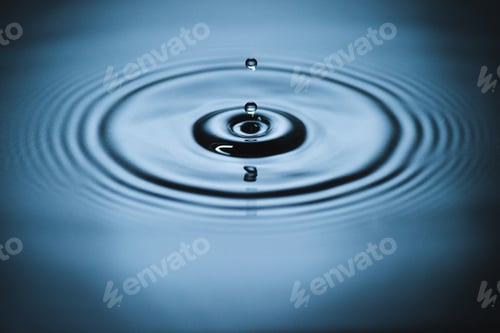 Preview: water droplets forming rings on the surface