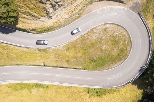 Preview: The curves of a road in the mountains