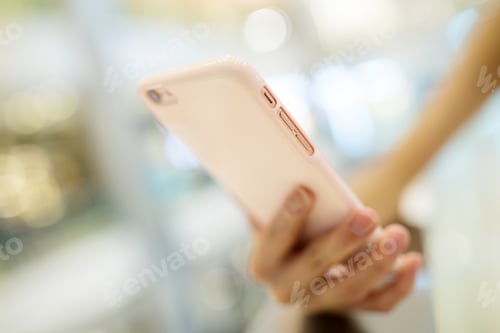 Preview: Woman use of cellphone