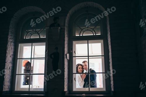 Preview: Happy bride and groom on their wedding day