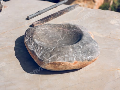 Preview: Granite decorative bowl in sunlight