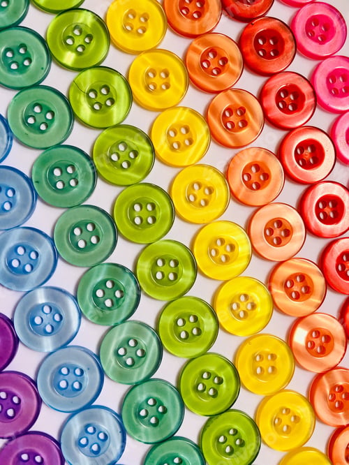 Preview: Colourful assortment of buttons
