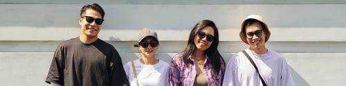 Preview: Smiling People in Sunglasses