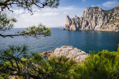 Preview: Landscape view of Karaul-Oba mountain and Blue bay in Crimea, New Light resort, Russian Federation