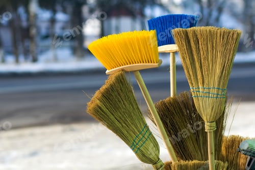 Preview: Many different brooms and floor brushes for sale