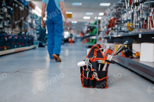 Preview: Toolbox in tool store, worker on background