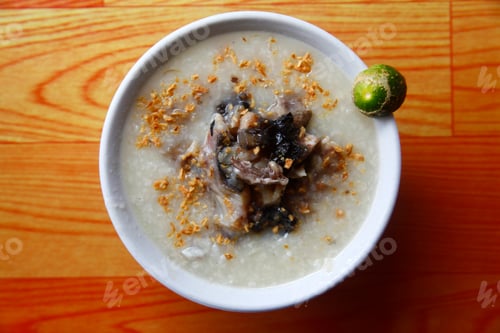 Preview: Freshly cooked Filipino food called Goto or Lugaw