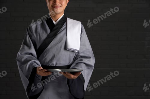 Preview: Traditional Chinese waiter