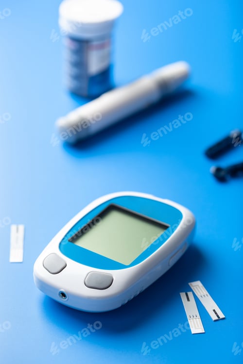 Preview: glucometer ketometer lancet and strips for self-monitoring of blood glucose or ketones level