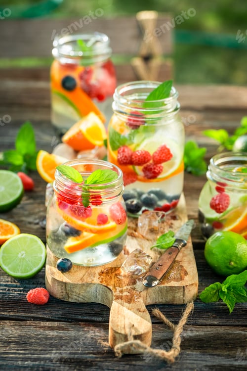 Preview: Closeup of healthy lemonade with mix of citrus